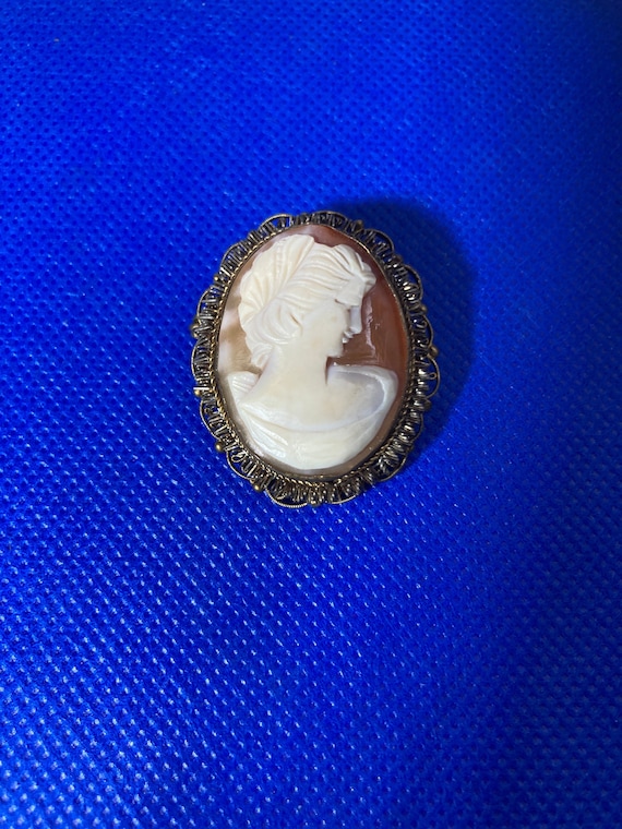 Antique shell & brass filigree cameo pin pendant … - image 2