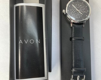 Avon vintage valentine minimalist wristwatch. never worn!