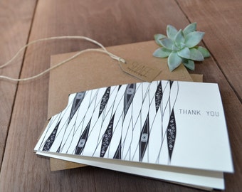 Círculos de moderna diamond geométrica gracias tarjeta fijada, simple negro patrón de tarjetas de agradecimiento, tarjetas de rayas