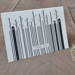 Cartes de remerciement moderne - pastels Merci vous notes, jeu de carte noir et blanc simple, arbre et maison cartes vierges de silhouette, motif de rayures