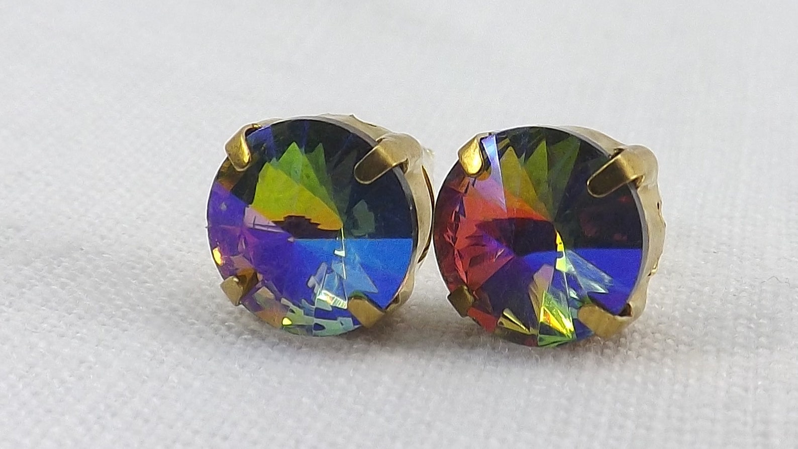 Rainbow Rhinestones Stud earrings round crystals post earrings | Etsy