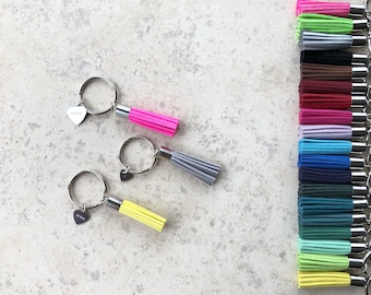 Chunky Tassel Keyring with Personalisable Heart Charm - Colourful Keychain for Women - Personalised Bag Charm - Keyholder for Mama