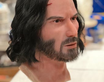 Busto de silicone em tamanho real do John Wick, interpretado por Keanu Reeves, em escala 1:1 (raro)