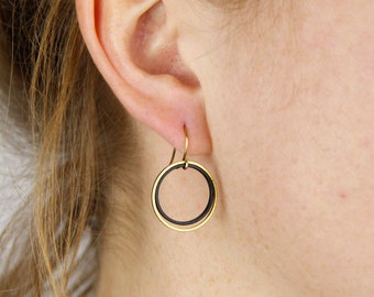 Geometric filigree Earrings circles black & Gold