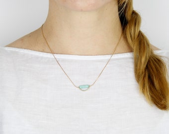 Geometric chain semicircle with gemstone tube