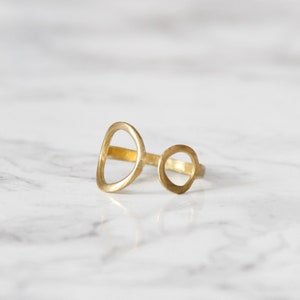 Rings brass geometrically filigree circles