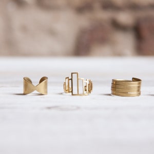 Rings brass geometrically filigree