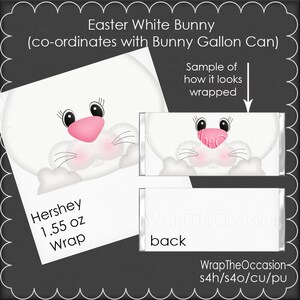 Peut inclure: Emballage de barre chocolatée en forme de lapin blanc avec un nez et des yeux roses. L'emballage est conçu pour une barre chocolatée Hershey's de 1,55 oz. Le texte sur l'emballage indique "Easter White Bunny (co-ordinates with Bunny Gallon Can)" et "Hershey 1.55 oz Wrap".