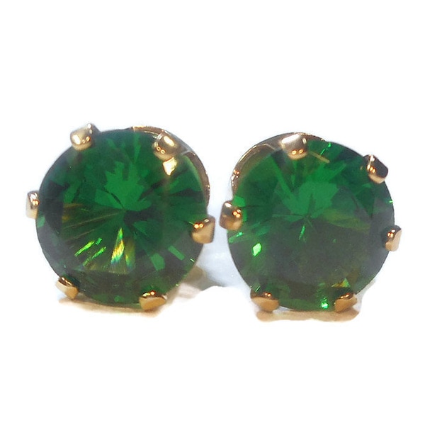 8mm Green Cubic Zirconia Stud Earrings, 24K Gold Green Studs, Gift for Her, Statement Earrings, Vintage Earrings