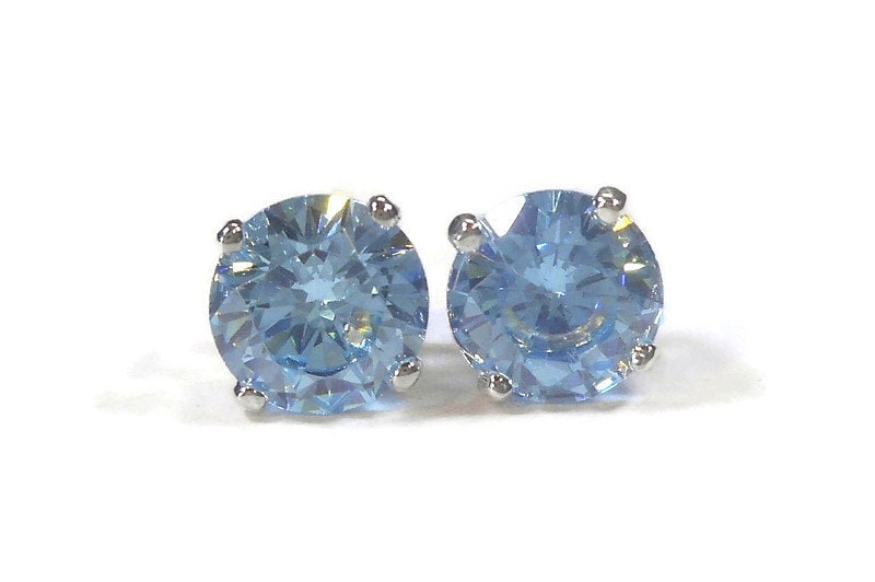 アクアマリンブルーキュービックジルコニアスタッドピアス、6 mmアクア 