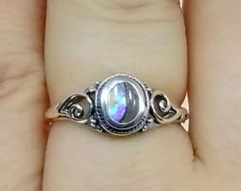 Dainty Oval Abalone Shell Sterling Silver Ring, Southwestern Ring, Mother of Pearl Ring, MOP