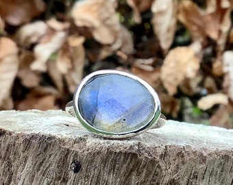 Labradorite Silver Ring, Faceted Gemstone Ring, Womens Silver Jewellery