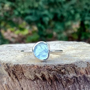 Bague en argent aigue-marine, Bijoux en pierre de naissance de mars, Bijoux en pierre précieuse naturelle en argent image 1