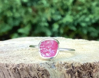 Pink Stone Silver Ring, Gift for Jewellery Lover, Ruby Ring, Raw Gemstone, July Birthstone, Womens Natural Gemstone Silver Jewellery