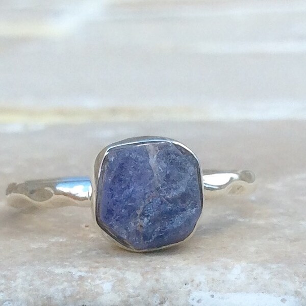 US 8.25 Raw Stone Ring, Tanzanite Silver Ring, Raw Tanzanite Ring, Rough Stone Ring, Rough Tanzanite Rings, Natural Gemstone Silver Rings