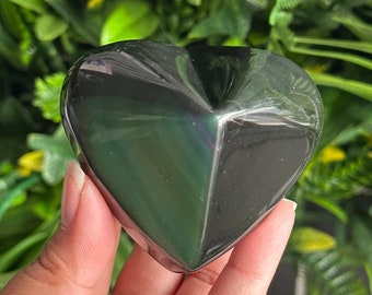 Corazón de Obsidiana Arcoíris: Piedra Verde de Protección (181 g)