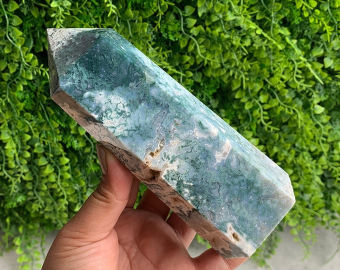 661g Moss Agate Tower with Opaque Blue Veins, High Quality, Glossy, Stone of Prosperity