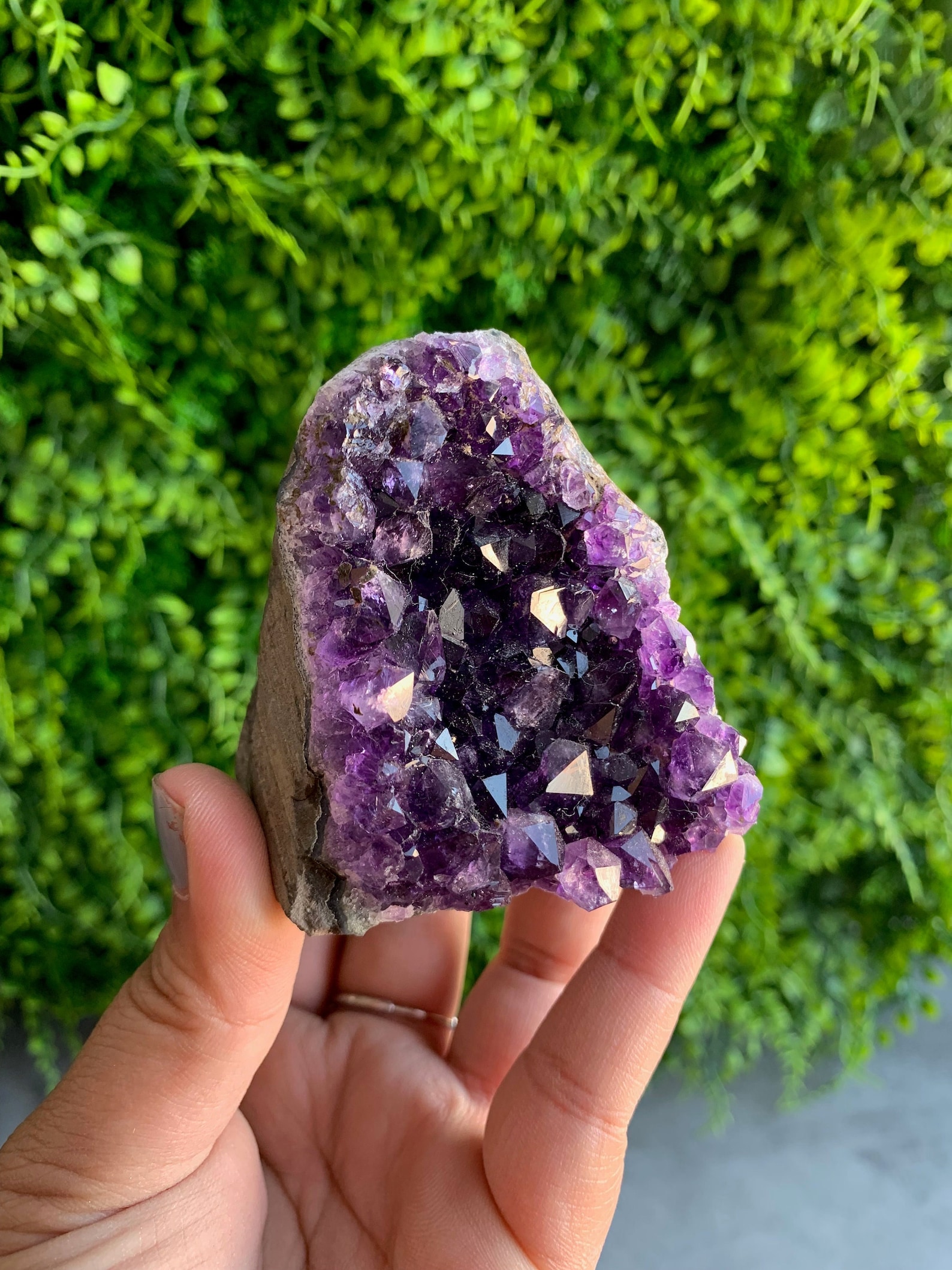 34 Amethyst Meanings and Uses: Transform Your Life Through Crystal Energy!