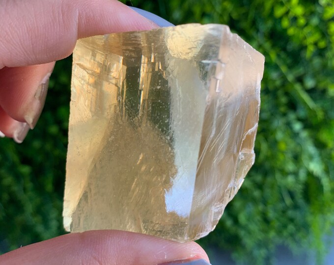 100g Optical Honey Calcite Freeform with Raw Sides, Schiller, Rainbow Inclusions, High Quality, Mexico, Stone of Clarity