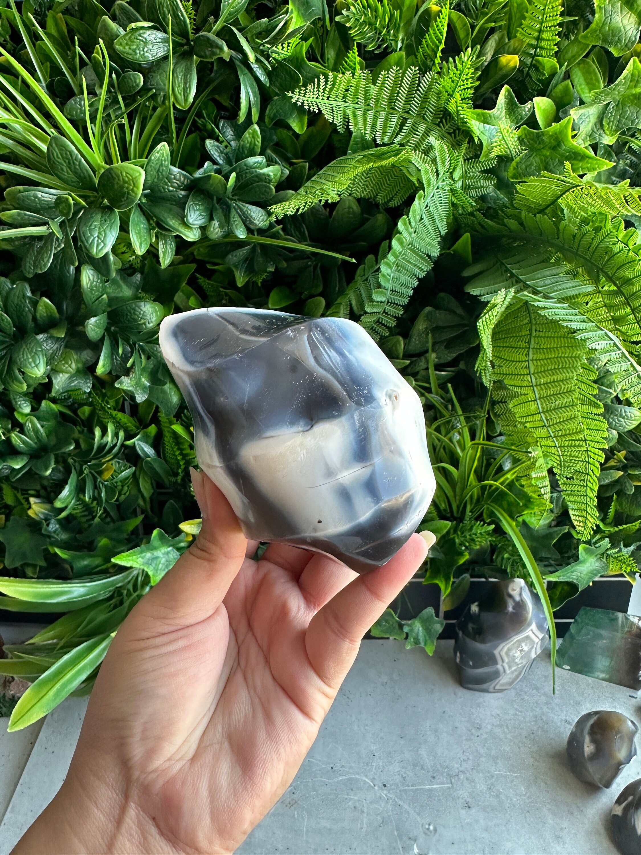 718g Chunky Orca Agate Flame With White Coloring, White Banding