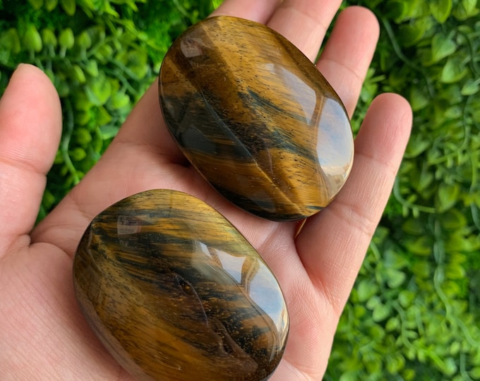 Silky Gold Tigers Eye Palm Stone with Blue Tigers Eye, Pick Your Own, 67g to 69g, Stone of Protection and Good Luck