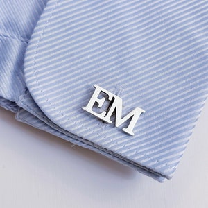 Gemelos personalizados con iniciales mate, gemelos personalizados, fecha de boda del novio, gemelos con letras, regalo del día del padre, el mejor regalo para él