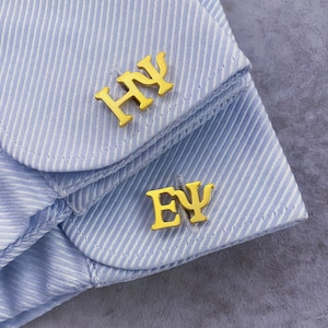 Gemelos con letras griegas, gemelos de boda para novios, gemelos con inicial, gemelos personalizados, gemelos para padrinos de boda, gemelos para hombres. Un par.