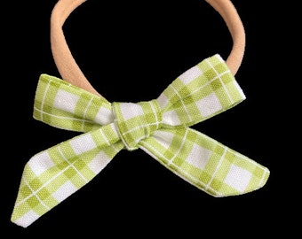 Hand Tied Bow, Baby Headband, Baby Bow, Hand Tied Plaid, Baby Girl Gift, Wedding Bow, Toddler Hair Clip, Cute Baby Bow, Green Plaid Bow