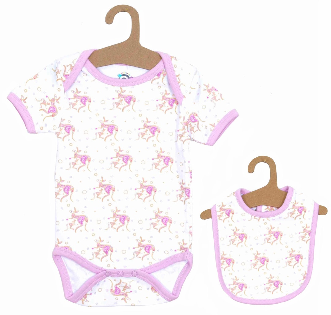 Aboriginal Baby Romper + Bib - Kangaroo - Pink/lilac, 3-6M - Soft ...
