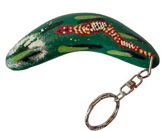 Keyring, Keychain - Boomerang - Wooden, Timber - Aboriginal, Australia - Snake, Green