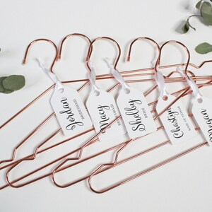 Elegant Rose Gold Wedding Hangers - Pick your Set - Custom Personalized Gift Tag - Dress / Robe Hangers - Metal Hangers - Bridesmaid Hangers