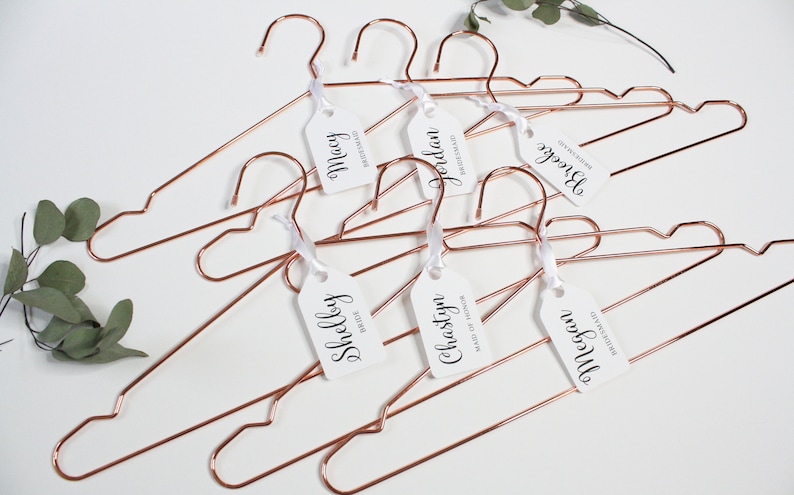 Elegant Rose Gold Wedding Hangers - Pick your Set - Custom Personalized Gift Tag - Dress / Robe Hangers - Metal Hangers - Bridesmaid Hangers
