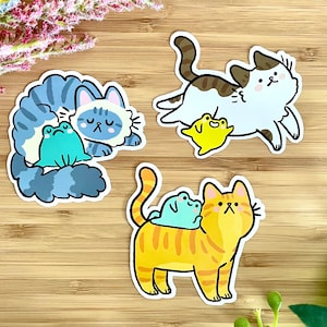 Mogs & Frogs Super Cute Stickers Set di 3 adesivi illustrati lucidi Simpatico animale anfibio riciclabile regalo antispruzzo per il proprietario dell'animale domestico kawaii