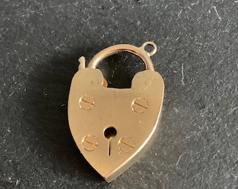 9ct gold padlock ,clasp or pendant