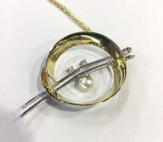 14ct gold pearl and diamond brutalist pendant - image 6