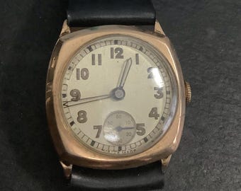 Vintage 9ct gold men’s strap watch
