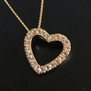 9ct gold cubic zirconia heart pendant