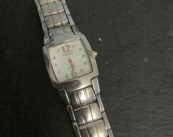 ladies Seiko Vivace bracelet watch