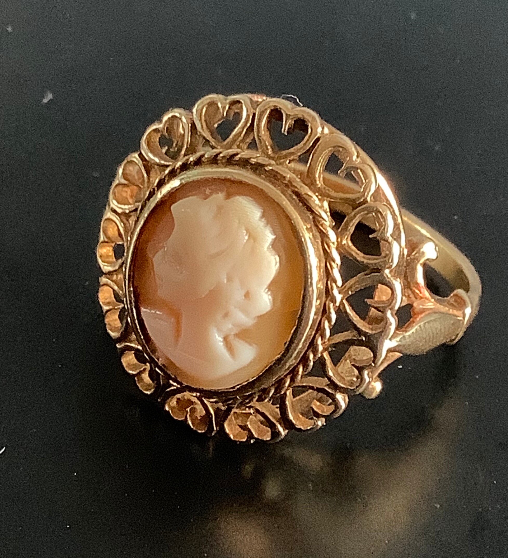 9ct gold cameo ring best sale
