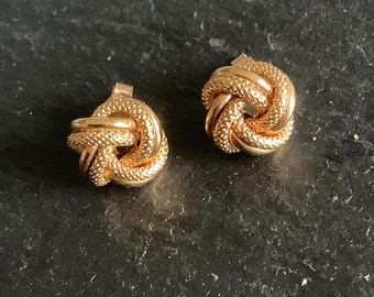 Pendientes de nudo de oro de 9 quilates