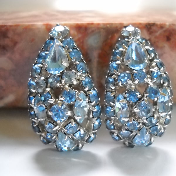 Vintage Earrings Blue Rhinestone Clip on Cluster Teardrop Ached Dome Light Sapphire Rhinestone Prong Set Multi Shaped Stones Mid Century