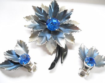 Vintage Coro Jewelry Set Enamel Metal Rhinestone Flower Blue Gray Brooch Earring Set Designer Signed Mid Century Flower Lover