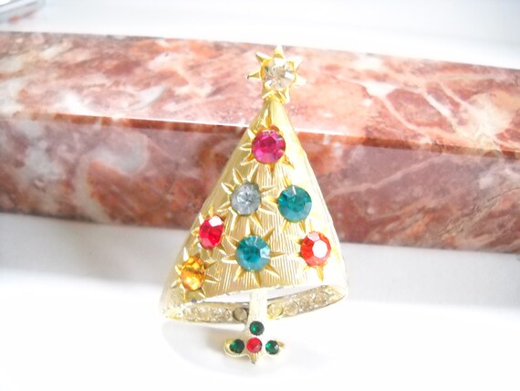 Holiday Brooch Vintage Christmas Tree Rhinestone … - image 9