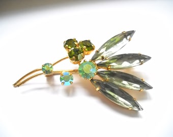 Jolie Broche ancienne fantaisie en métal - pierre verte - Art nouveau