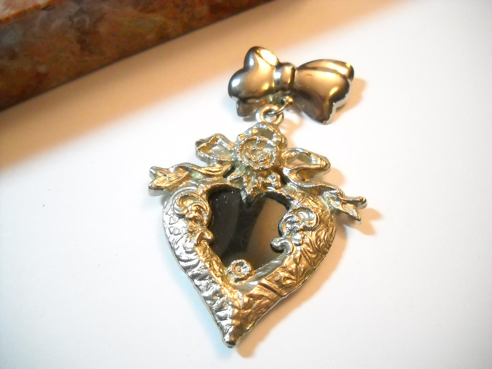 Vintage Locket Brooch Picture Locket Heart Flowers Bow Locket Etsy