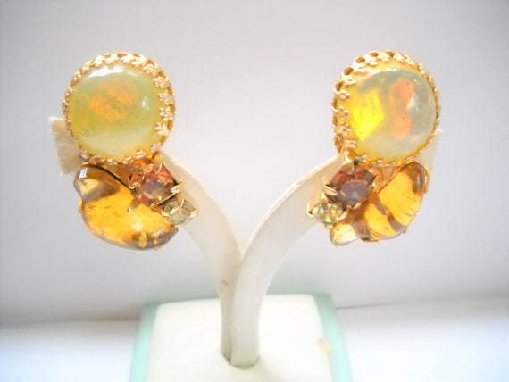 Paire De Boucles D'oreilles Vintage Dorées à Clips - Verre Opalescent, Occasion Bon état D'usage