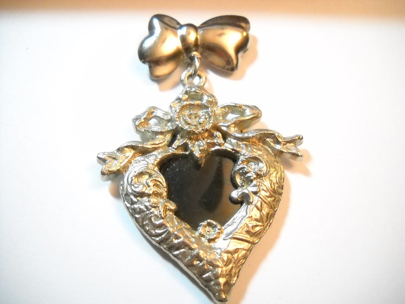 Vintage Locket Brooch Picture Locket Heart Flowers Bow Locket Etsy