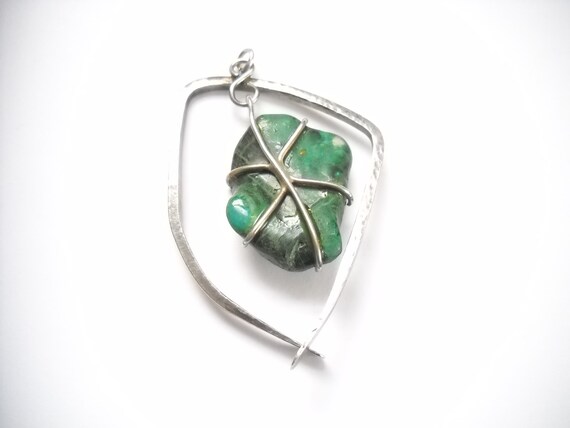 Vintage Green Stone Pendant Silver Metal Mid Cent… - image 10