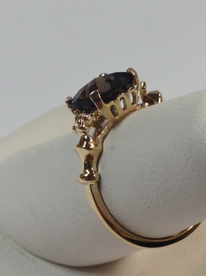 Anillo de cuarzo ahumado en oro amarillo macizo de 14 kt imagen 5