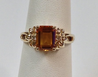 Natural Citrine with Natural Diamond Ring Solid 14kt Yellow Gold